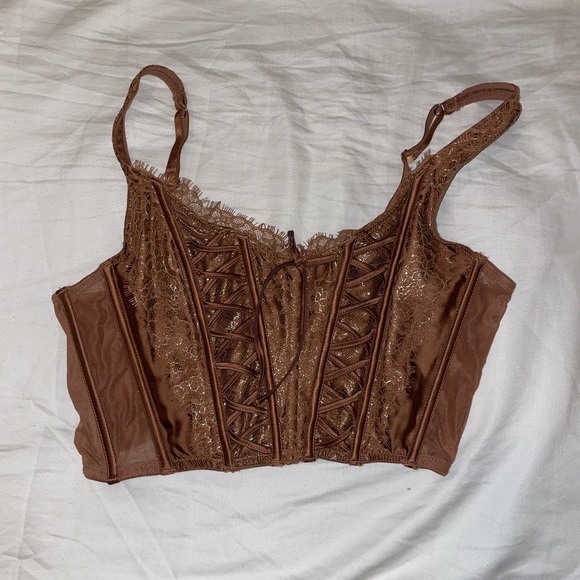 NEVER WORN VICTORIA SECRET ANGELS LACED UP CORSET BRA TOP - Picture 2 of 4